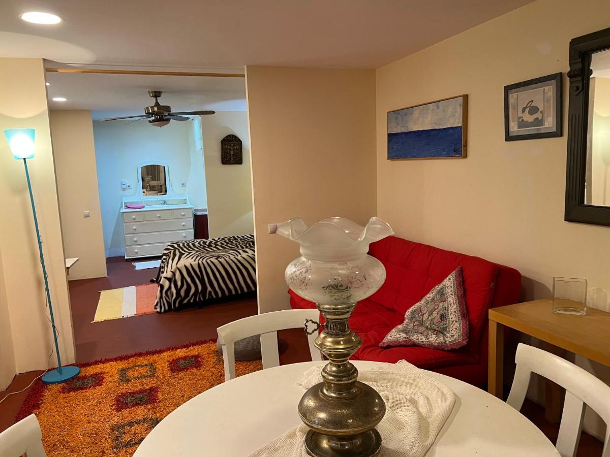 Apartamento Abierto Con Patio Matadepera ภายนอก รูปภาพ